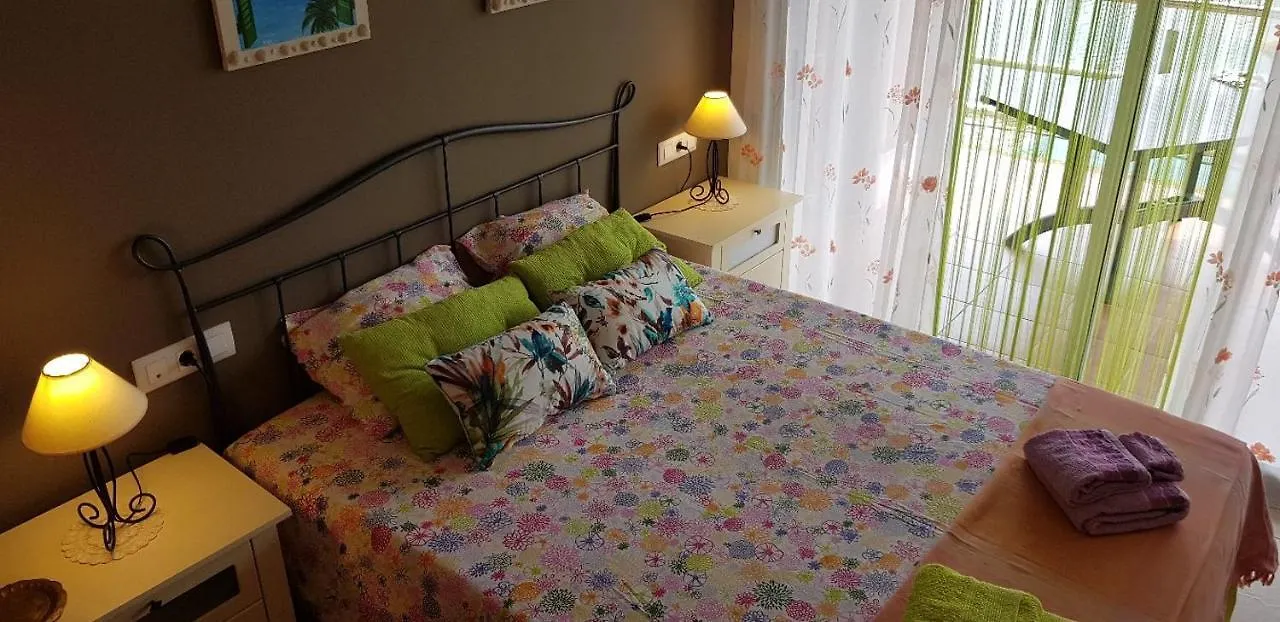 Apartamento al canal Roses